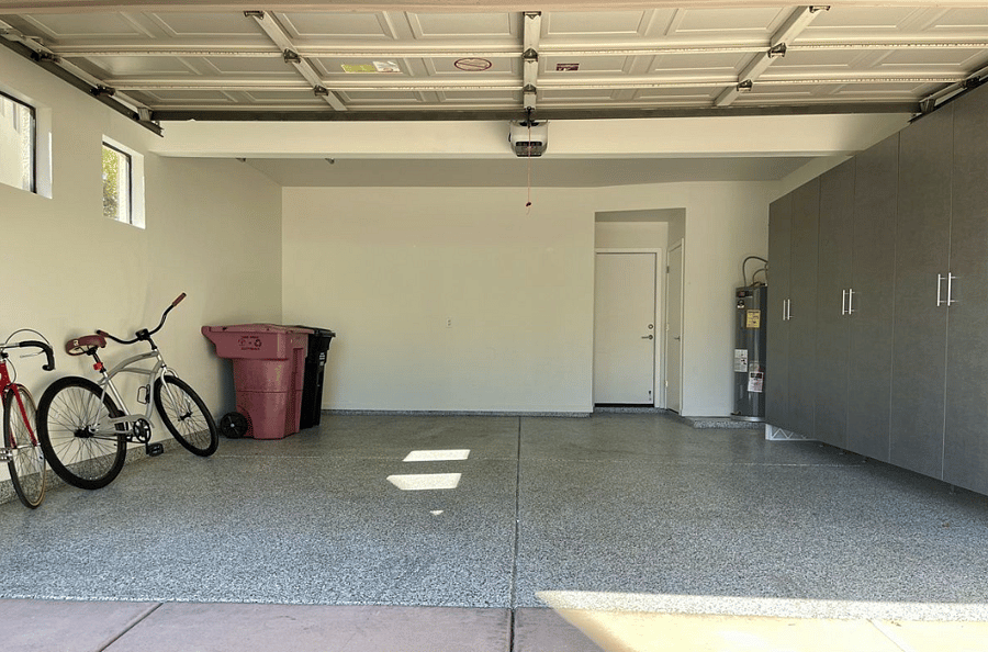 2-car garage (no bikes here)