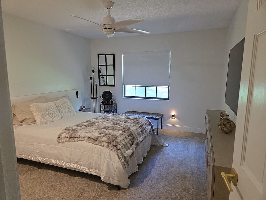 Private Guest Room/View from door