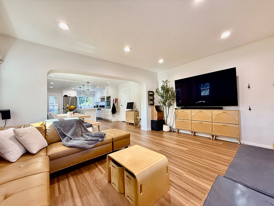 Furnished Finder property 999365_1 photo 10