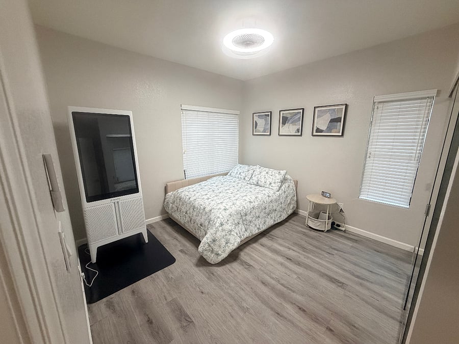 Second bedroom