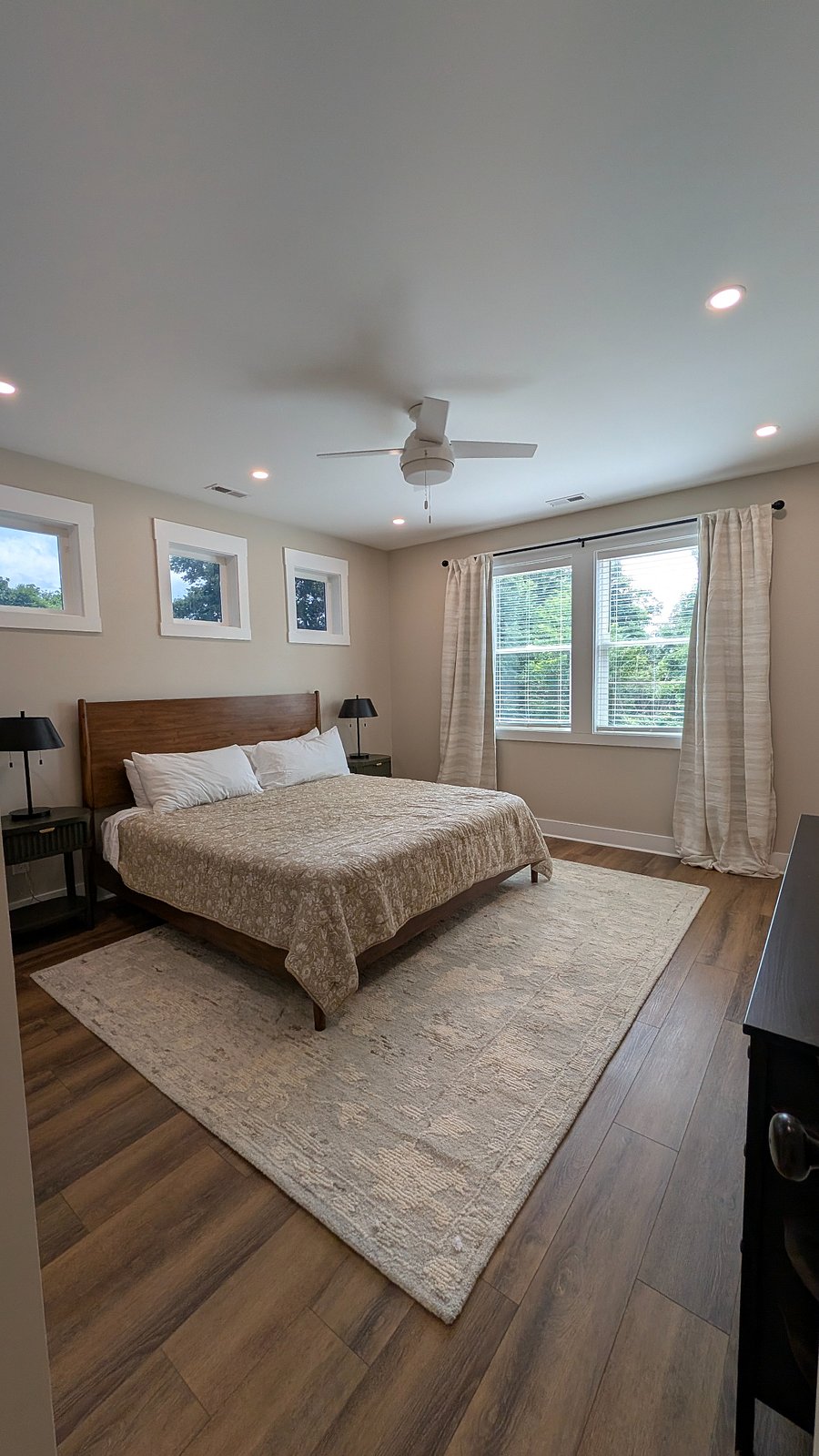 Furnished Finder property 999437_1 photo 16