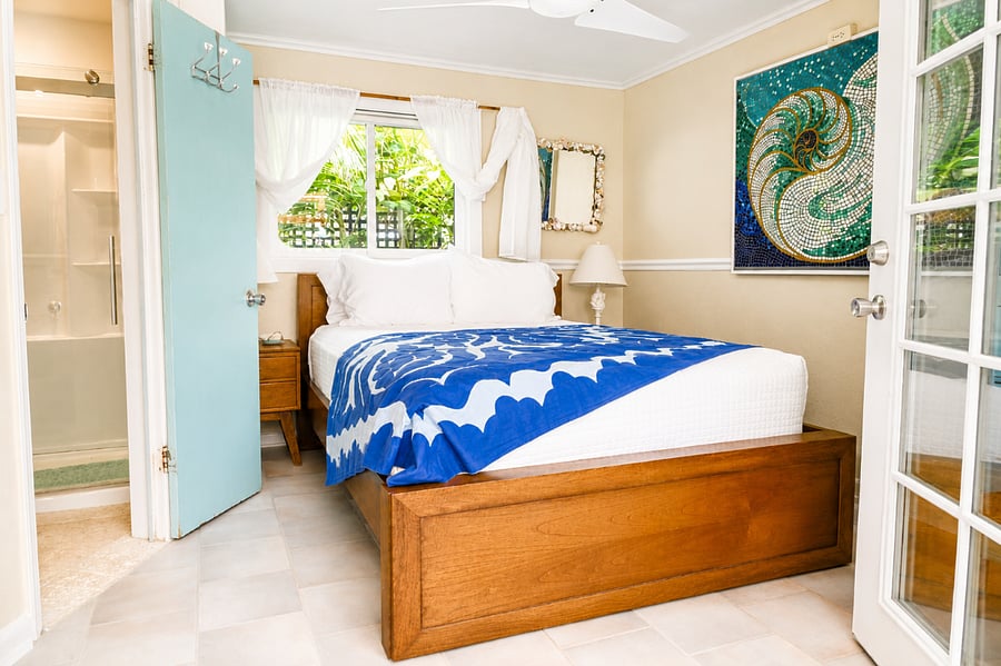 Cottage Bedroom with Queen bed and split A/C