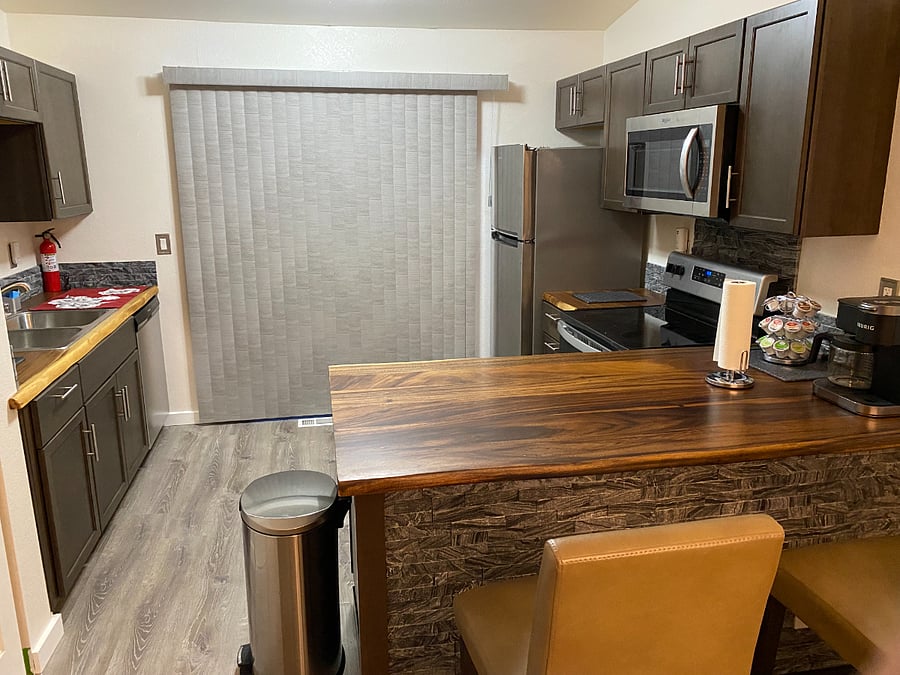 Full Kitchen