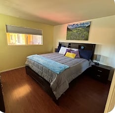 Furnished Finder property 999478_1 photo 16
