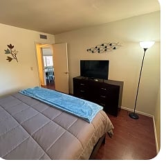 Furnished Finder property 999478_1 photo 18