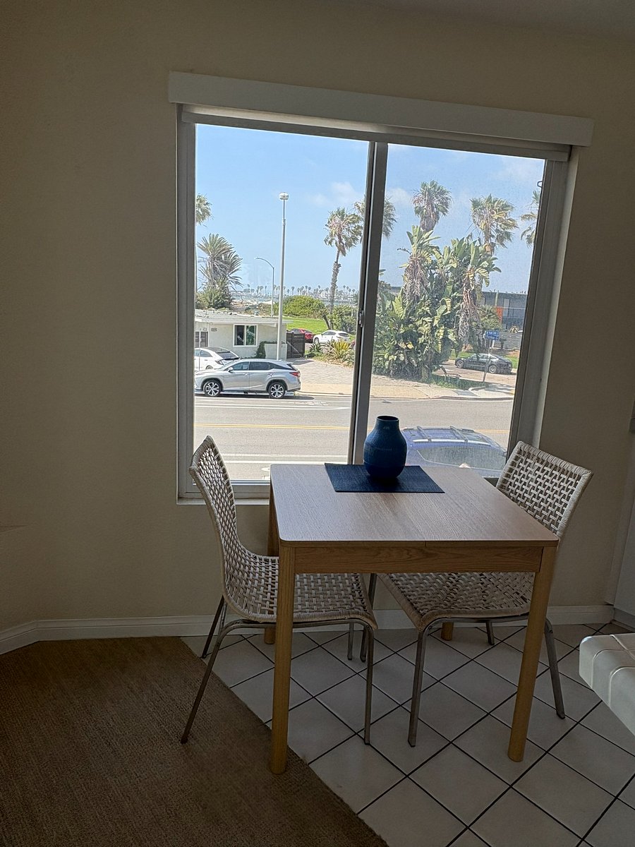 Dining area table expands to seat 4-6