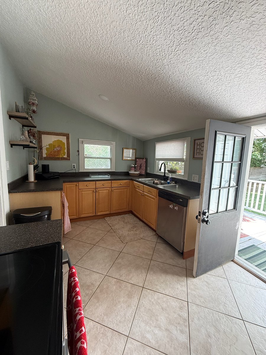 Furnished Finder property 999514_1 photo 14