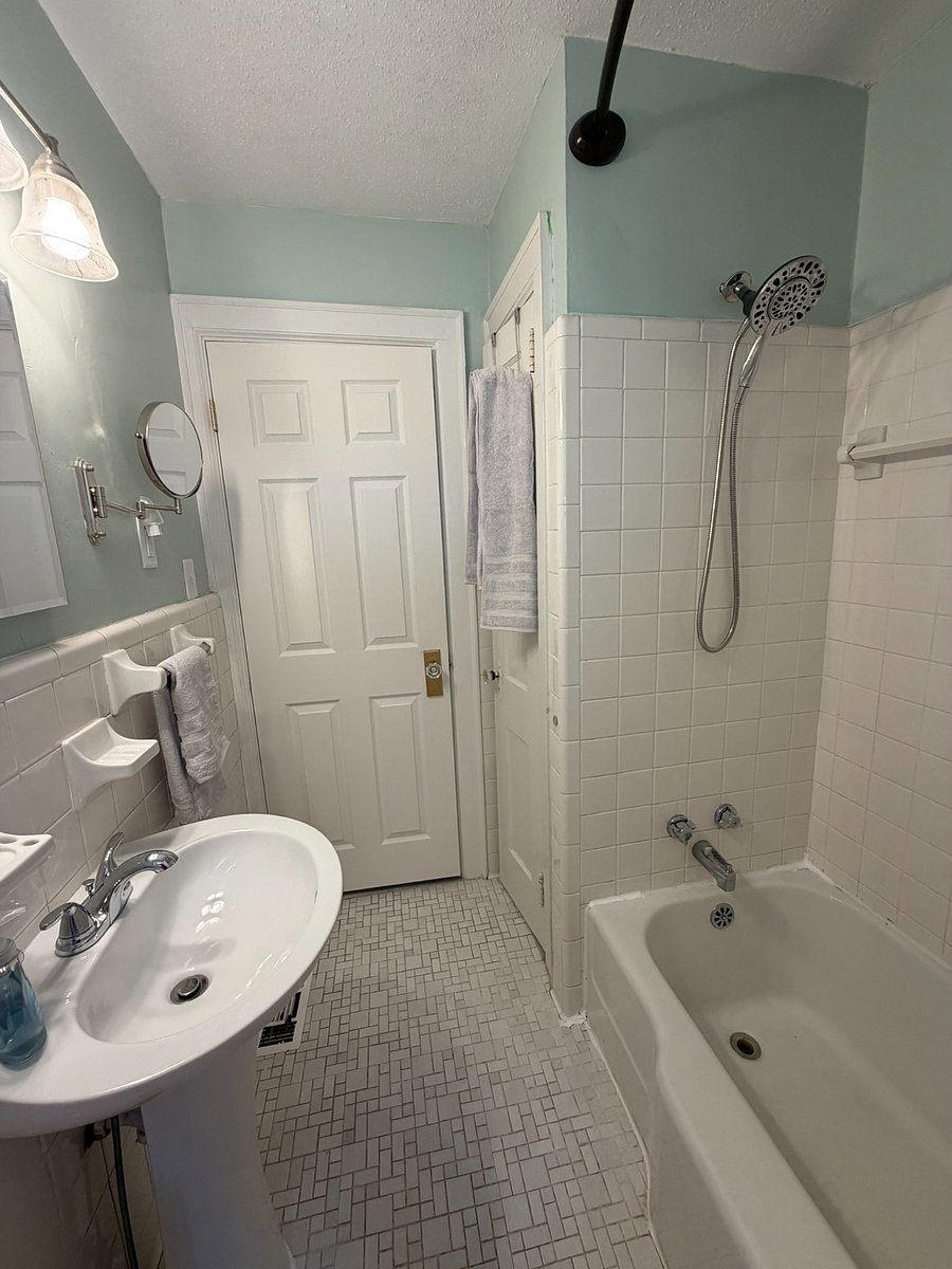 Furnished Finder property 999550_1 photo 10