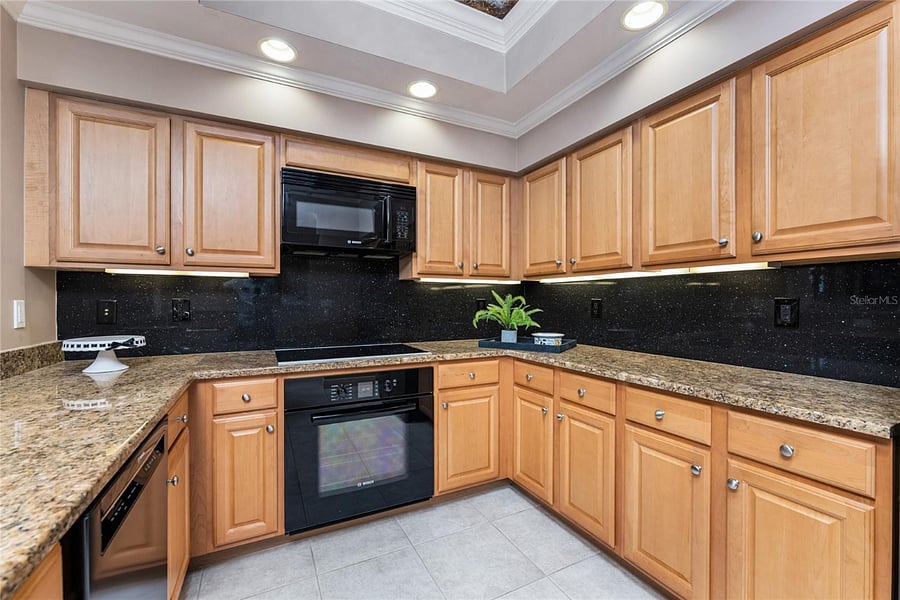 Furnished Finder property 999574_1 photo 15