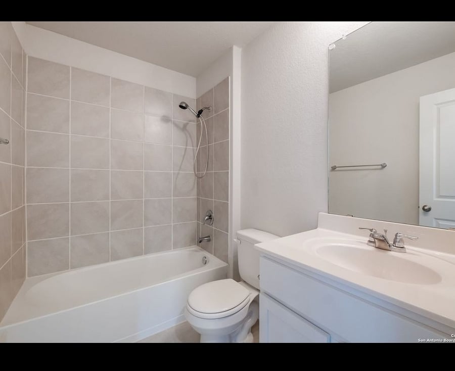 Furnished Finder property 999582_1 photo 7