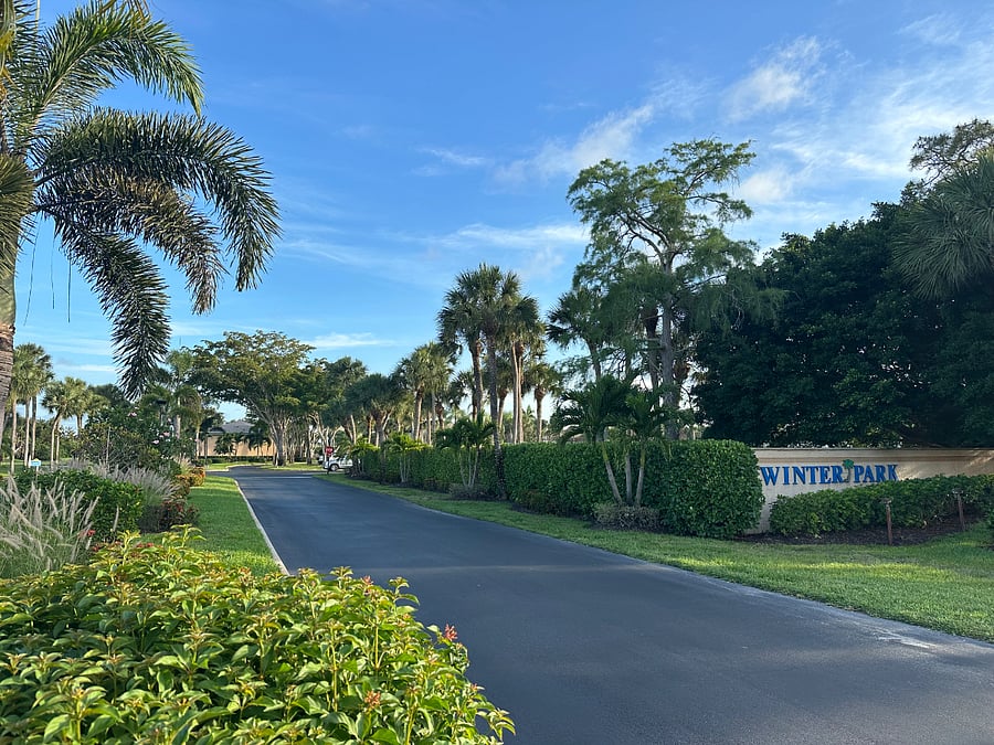 Winter Park Community entrance off of Davis Boulevard
