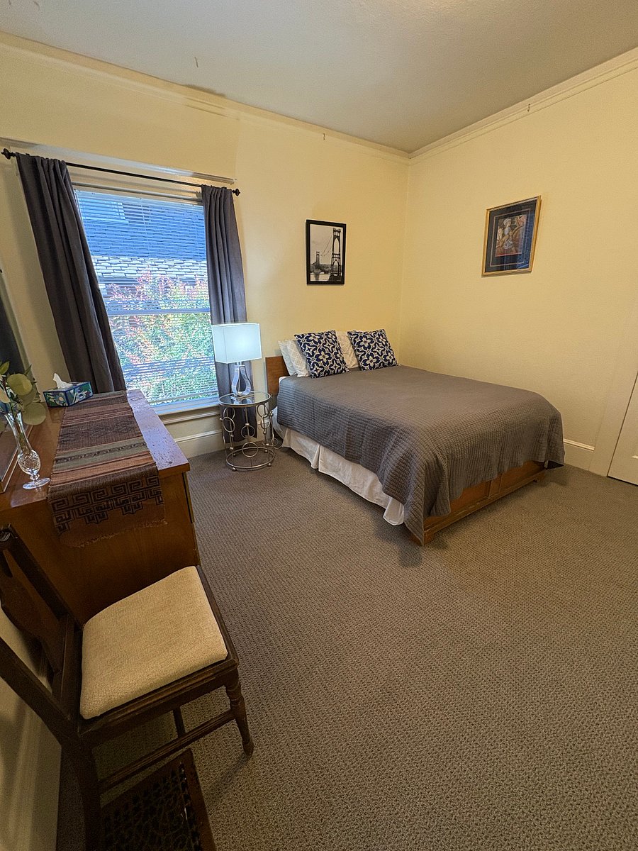 #1 BR Full size bed
