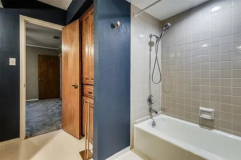 Furnished Finder property 999650_1 photo 9