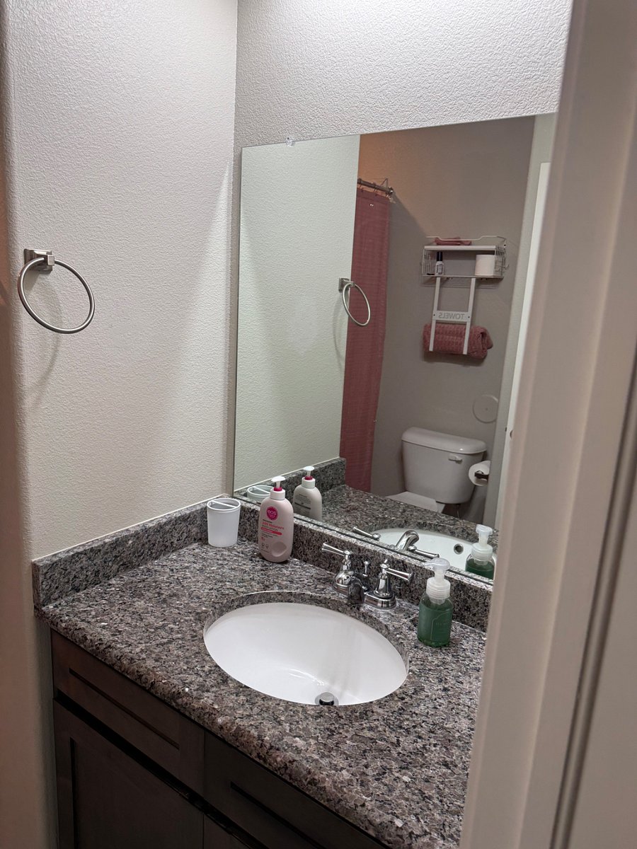 Furnished Finder property 999654_1 photo 19