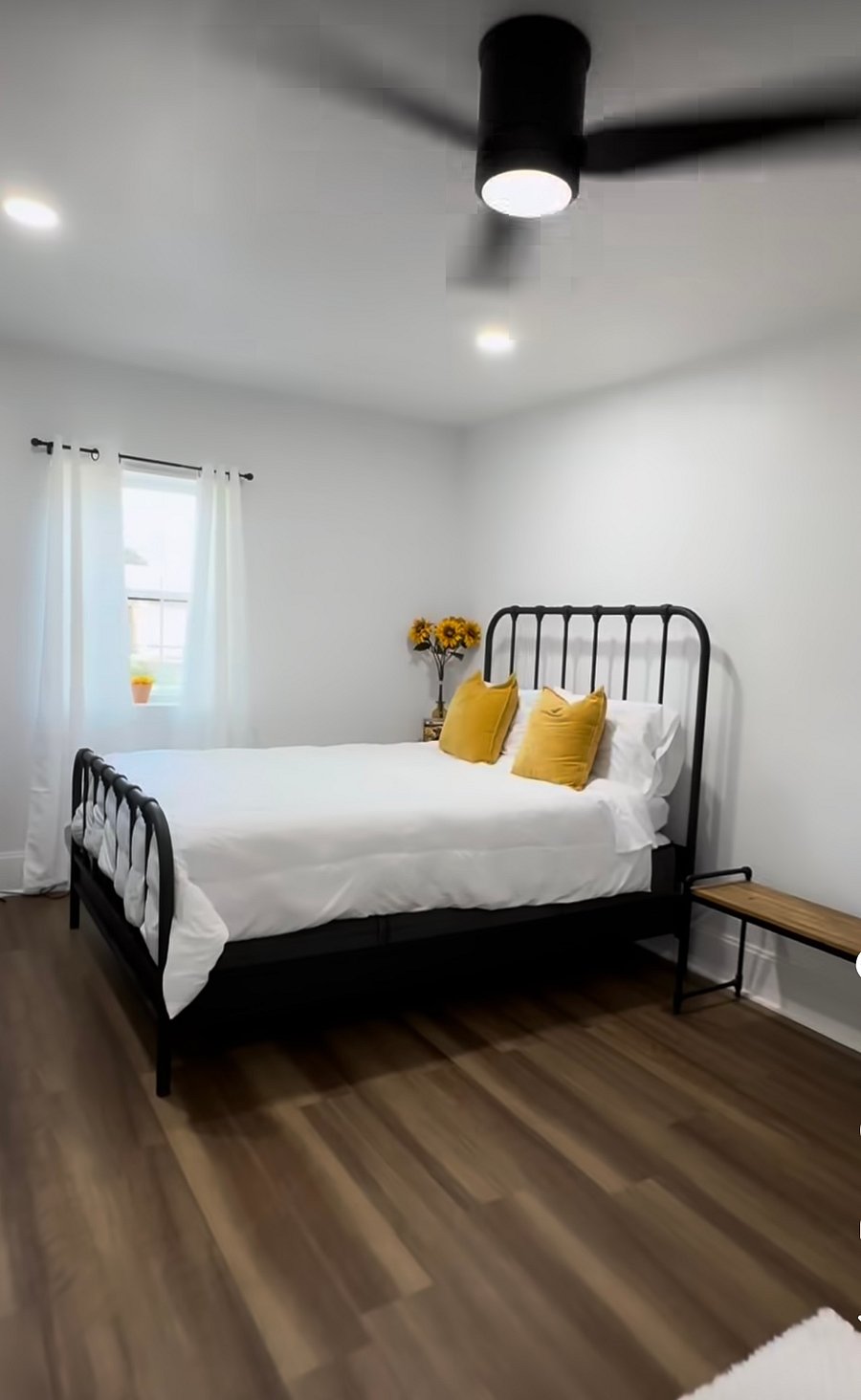Furnished Finder property 999672_1 photo 9