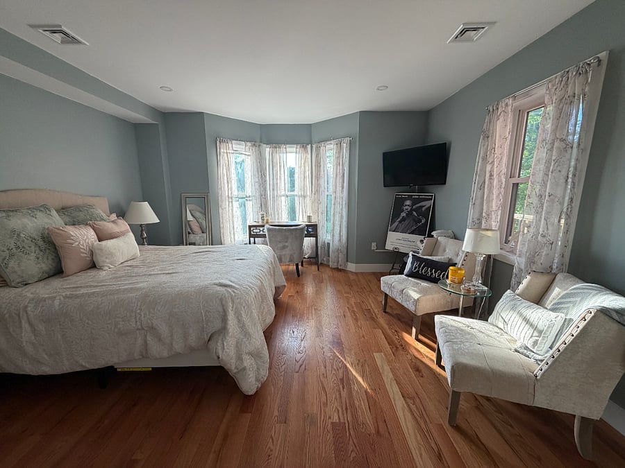 Private Bedroom