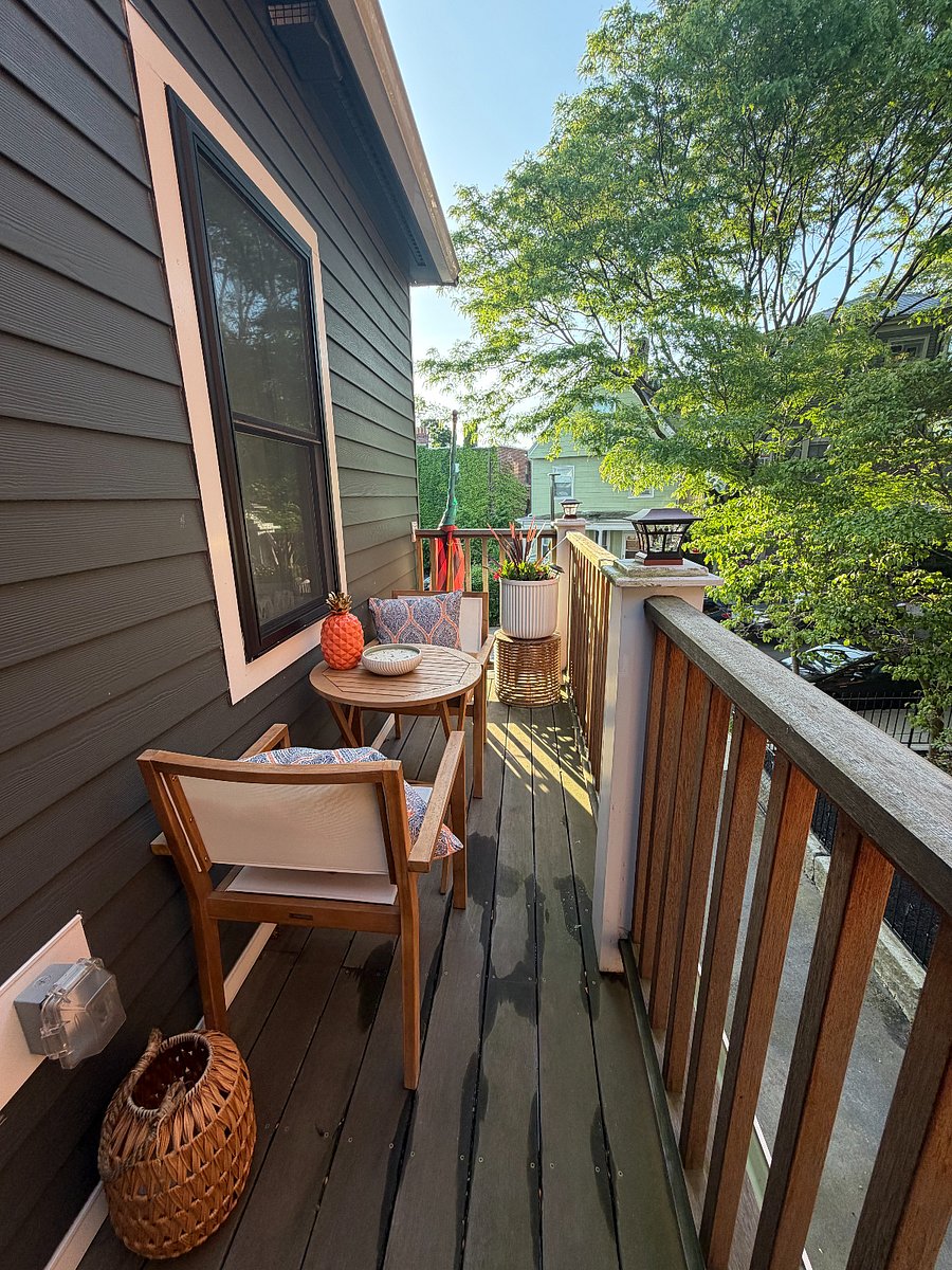 Private BalconyProvate 