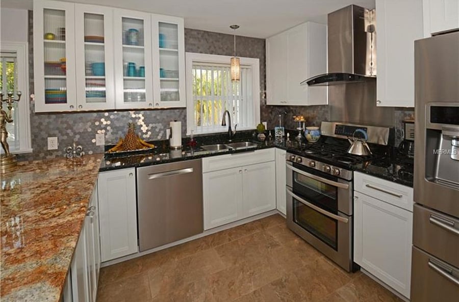 Furnished Finder property 999699_1 photo 13
