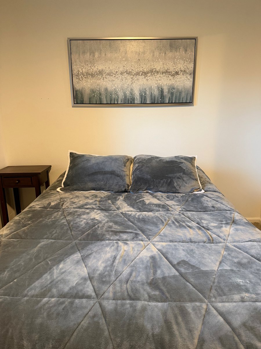 South bedroom- queen sized bed, room darkening curtains