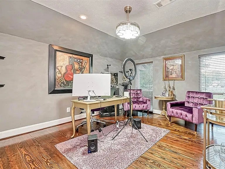 Furnished Finder property 999738_1 photo 13