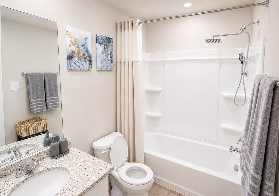 Full bathroom 1 with tub and shower combo