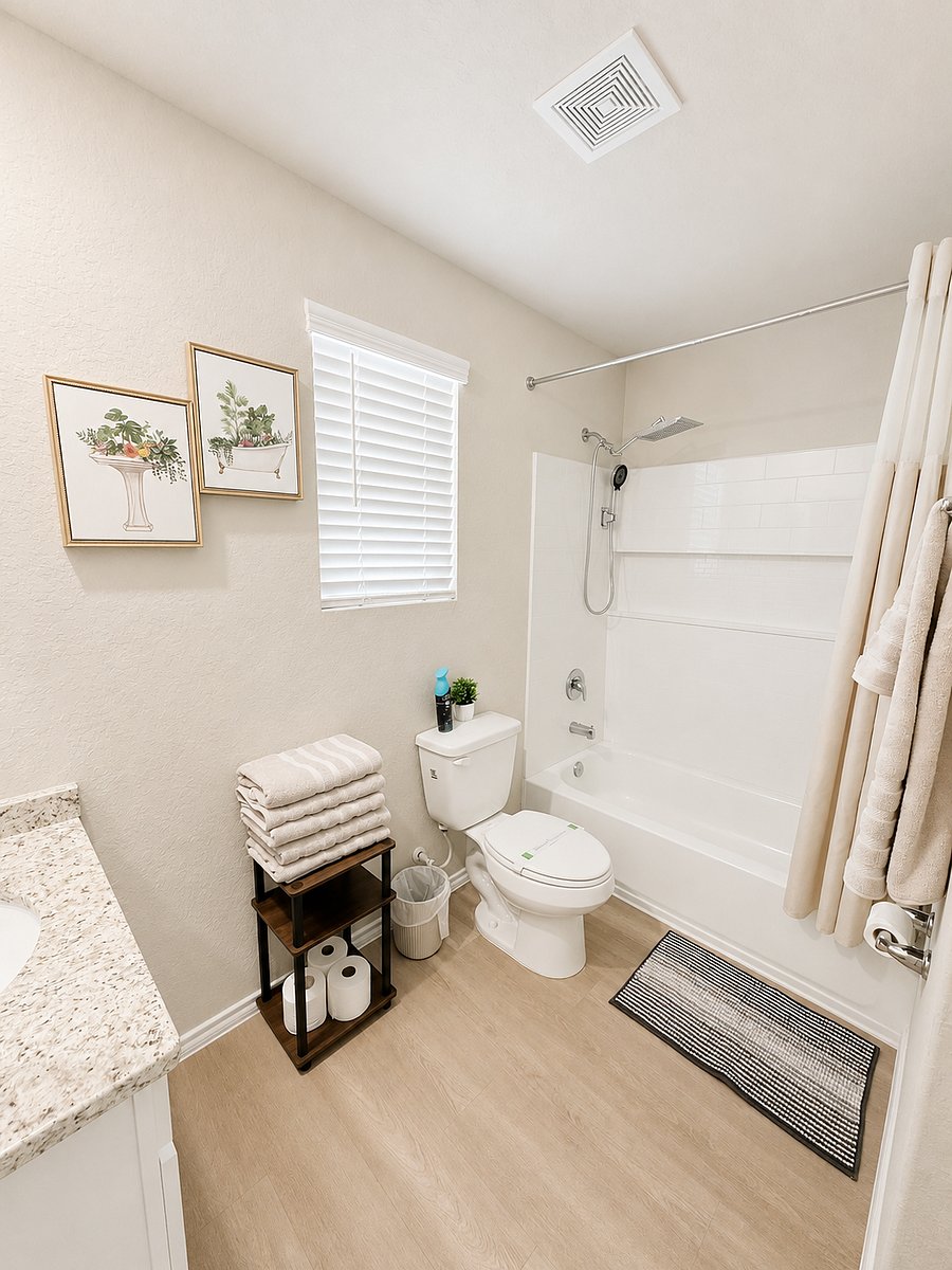 Full bathroom 2 with tub and shower combo