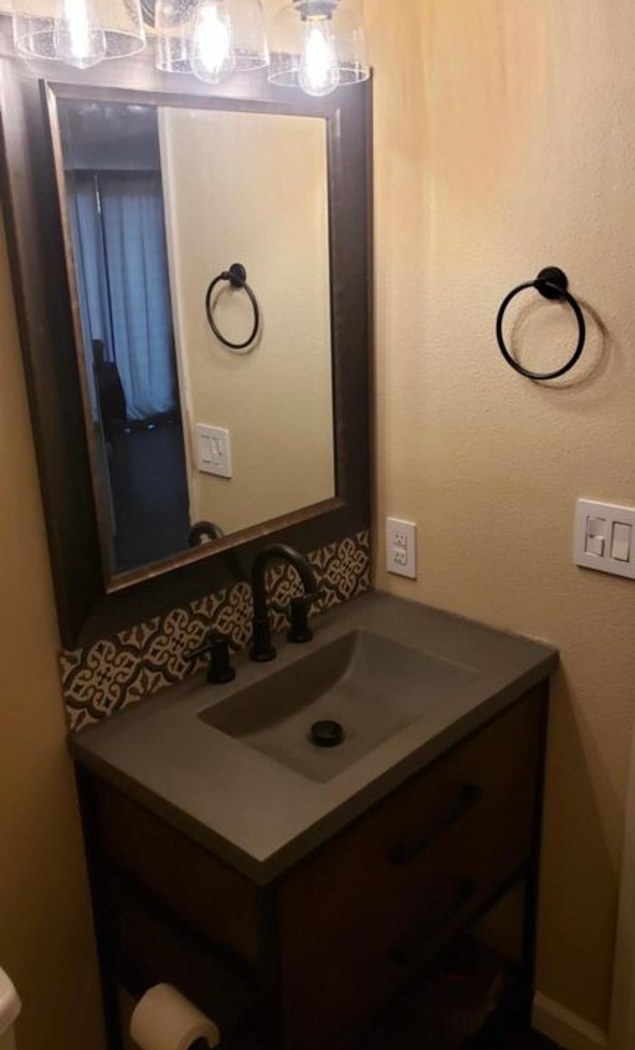 Furnished Finder property 999767_1 photo 16