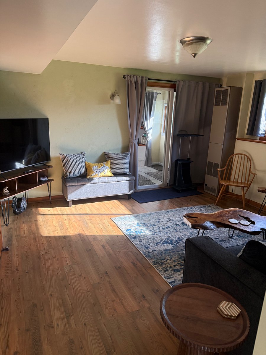 Furnished Finder property 999777_1 photo 3