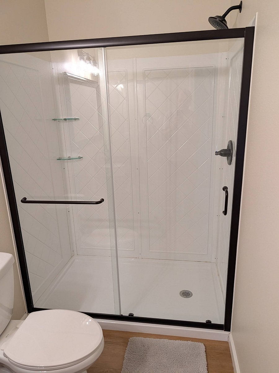 2nd floor bathroom
