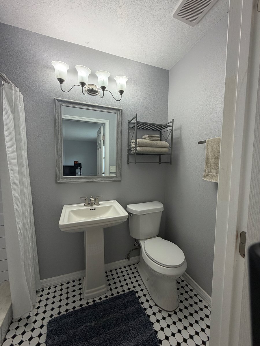 Furnished Finder property 999803_1 photo 18