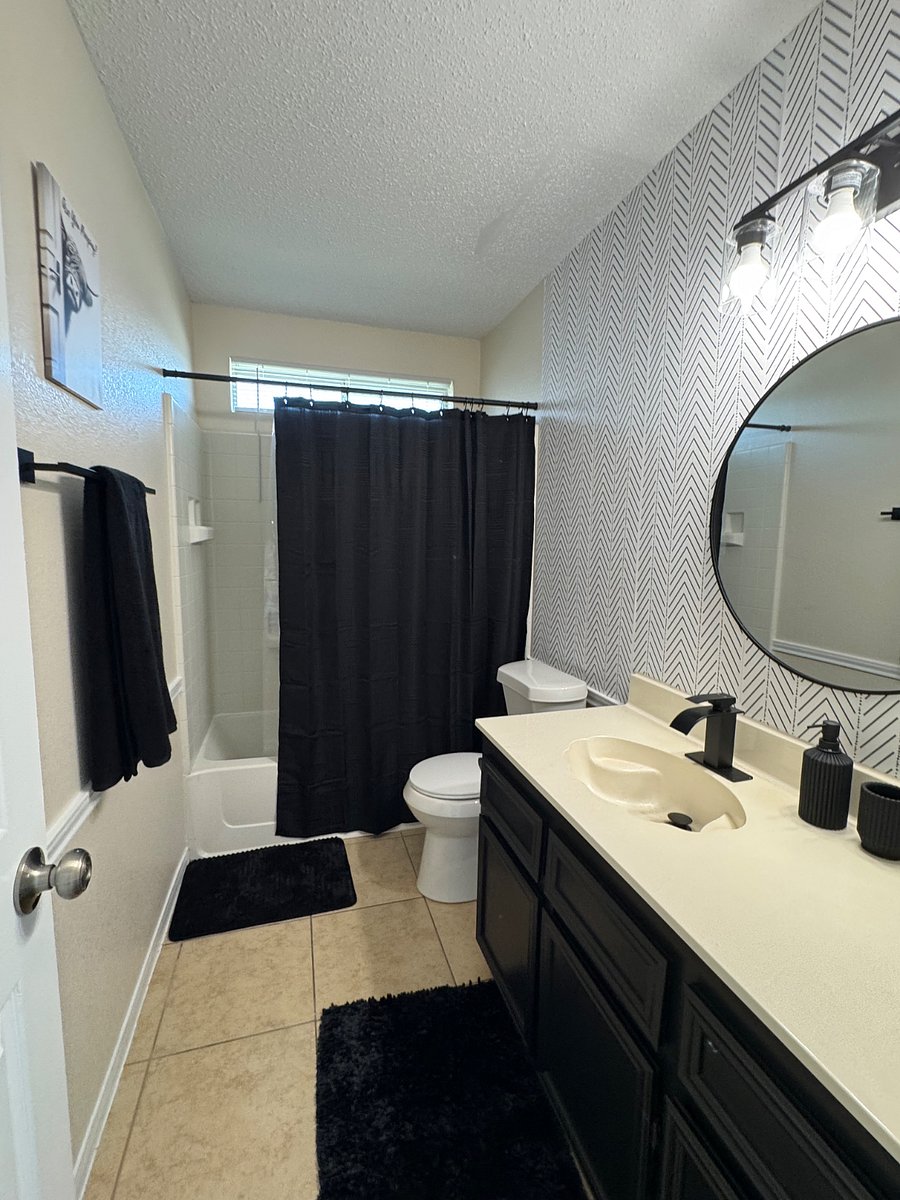Furnished Finder property 999816_1 photo 12