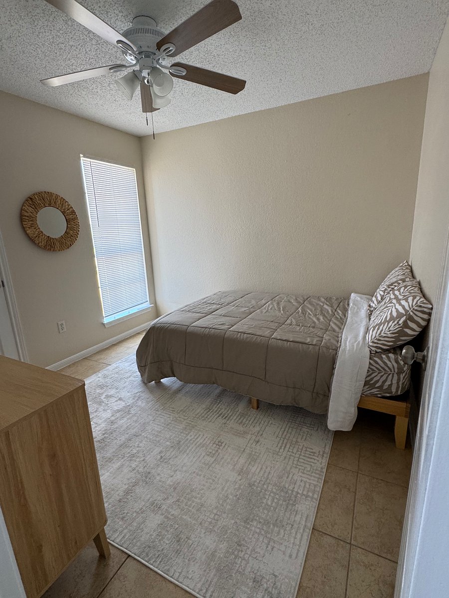 Furnished Finder property 999816_1 photo 15