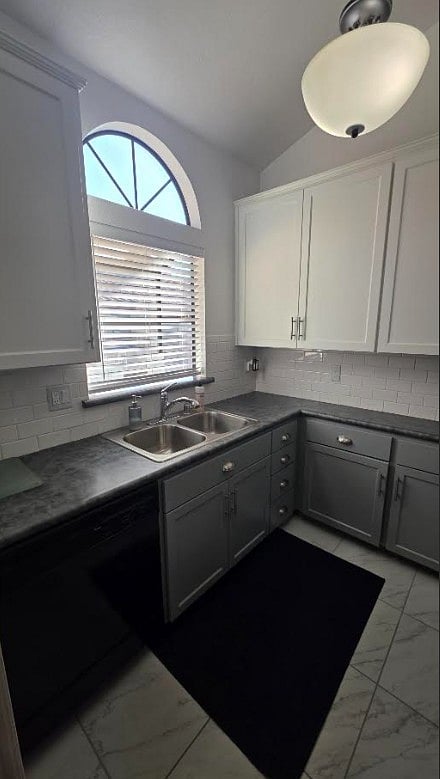 Furnished Finder property 999848_1 photo 7