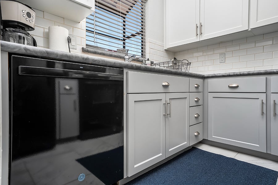 Furnished Finder property 999848_1 photo 7