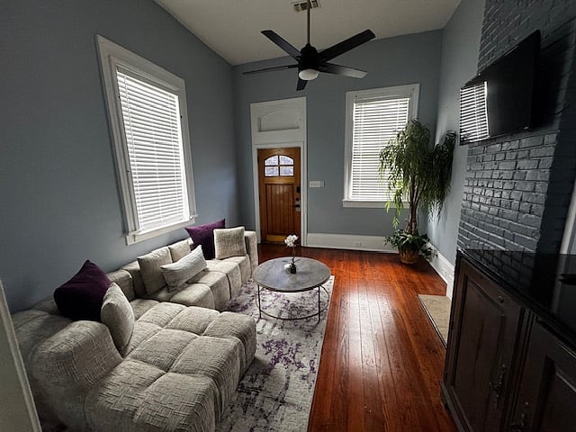 Furnished Finder property 999850_1 photo 3