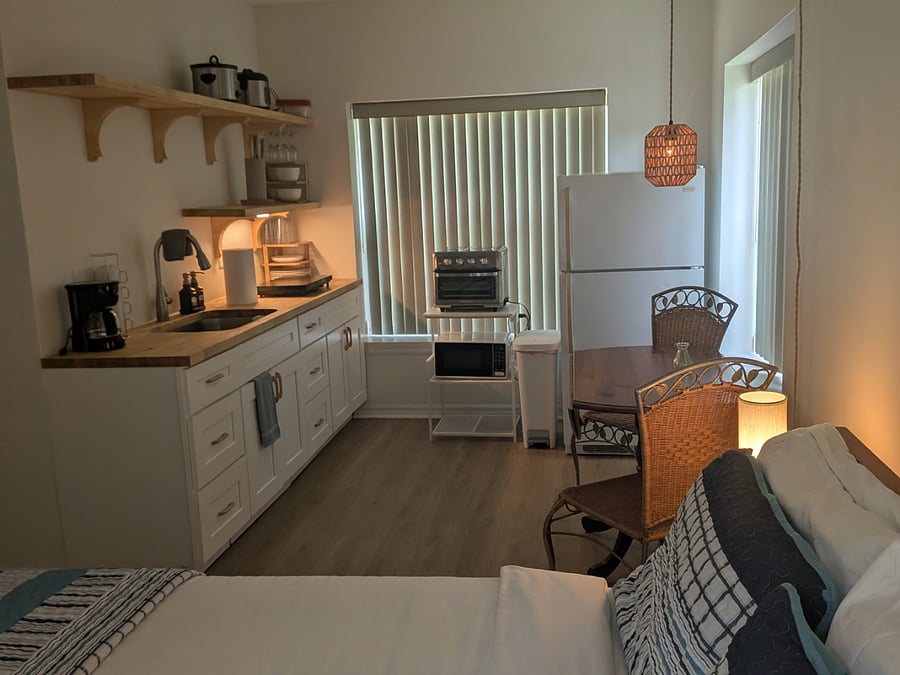 Kitchenette