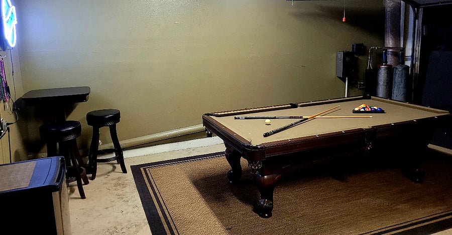 Interchangeable pool table and ping pong table