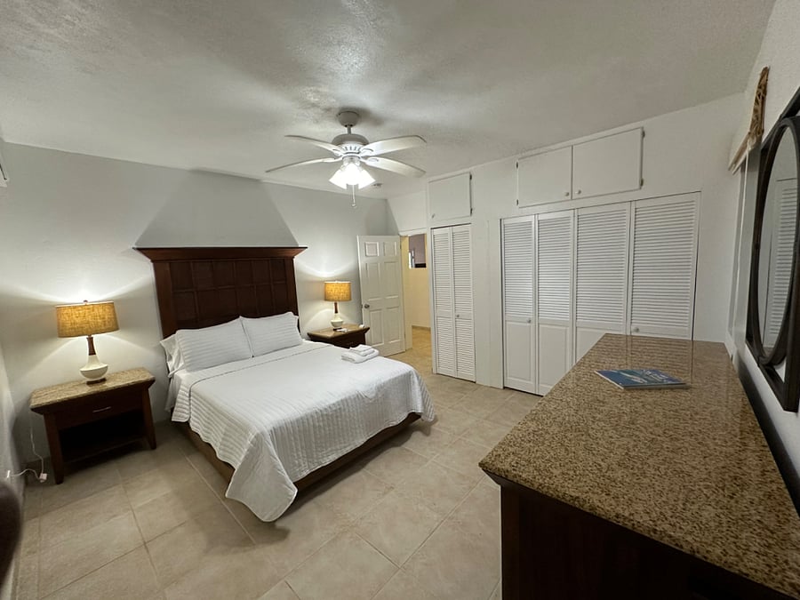 Furnished Finder property 999931_1 photo 13