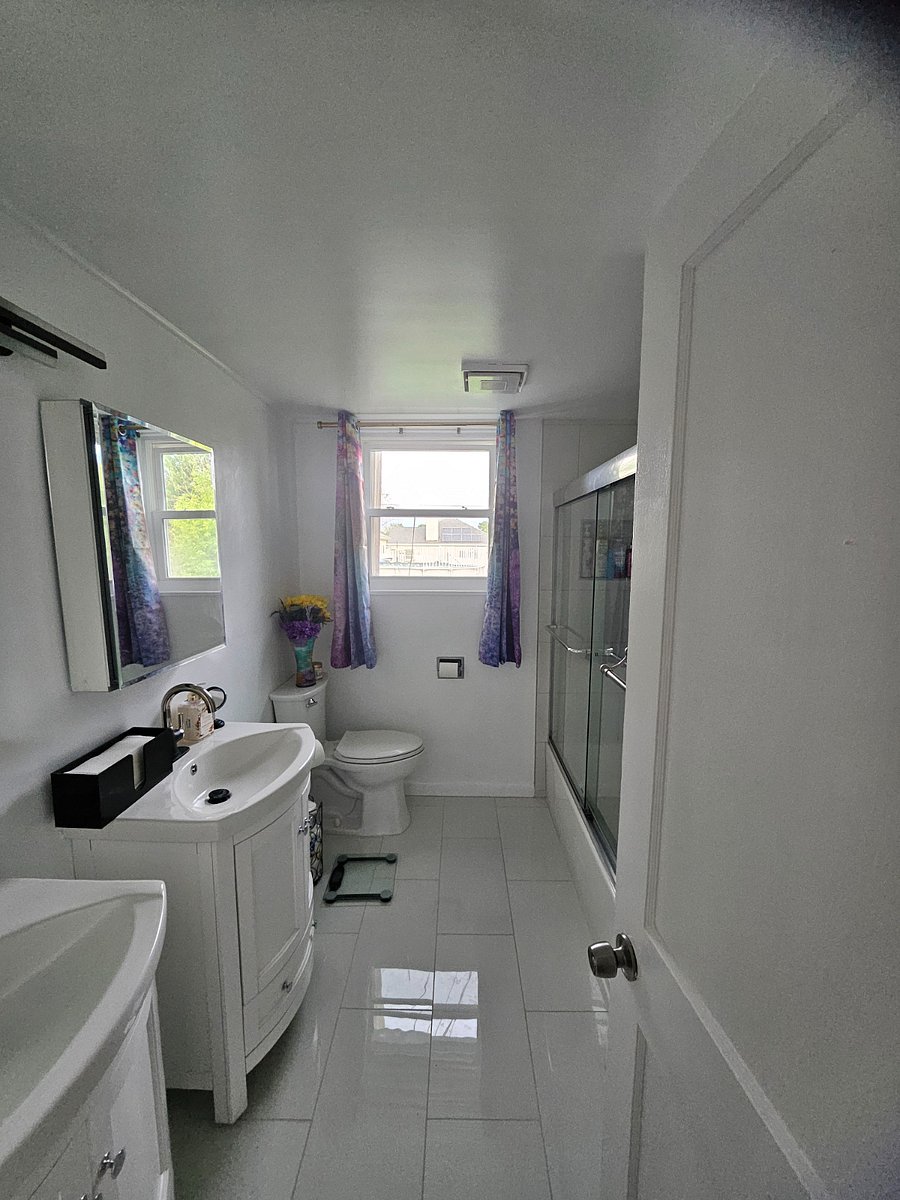 Furnished Finder property 999973_1 photo 15