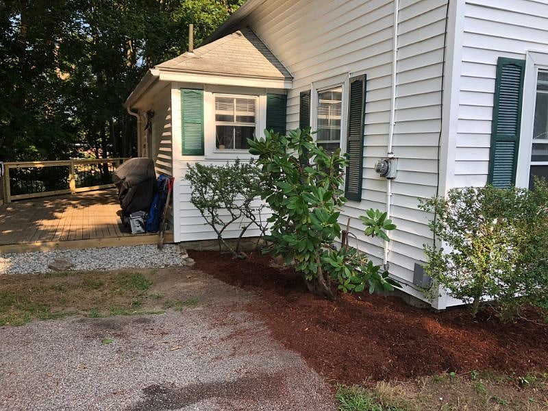 car park to side door entry on side deck