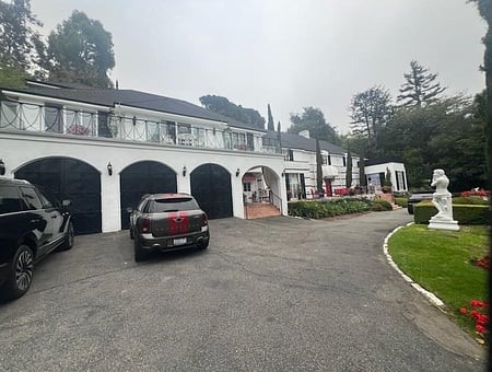 property_photo