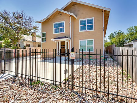 property_photo