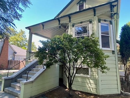 property_photo