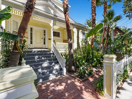 property_photo