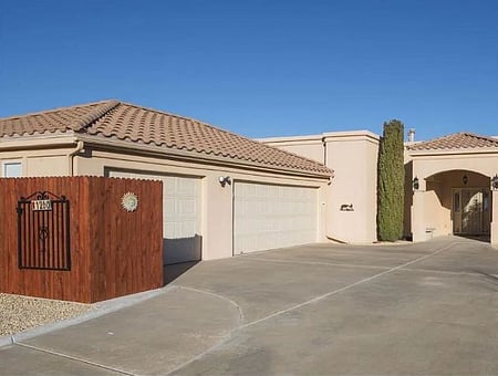 property_photo