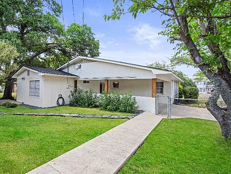 property_photo
