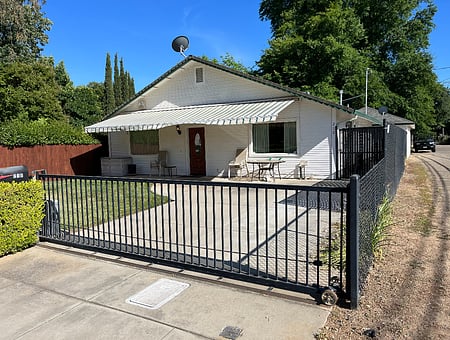property_photo