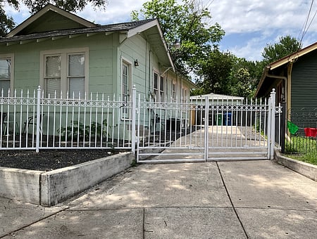 property_photo