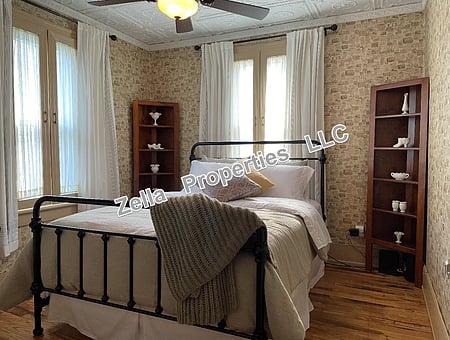 property_photo