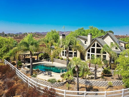 property_photo